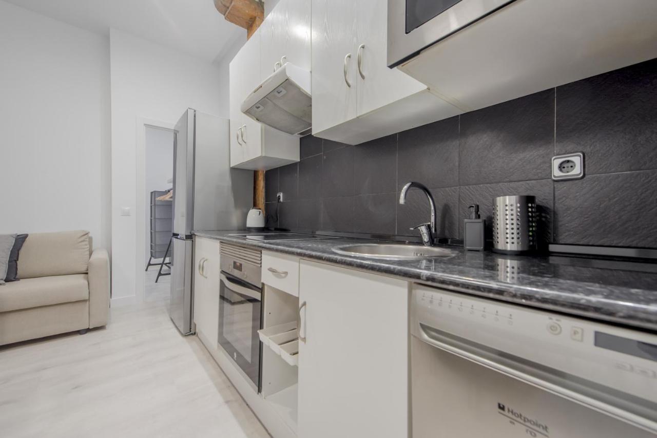 Cool/Soho Style Apt Para 9Pax C/Luciente Madri Exterior foto
